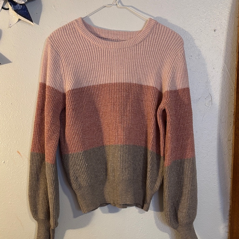 SO Women's Pink and Gray Colorblock Sweater